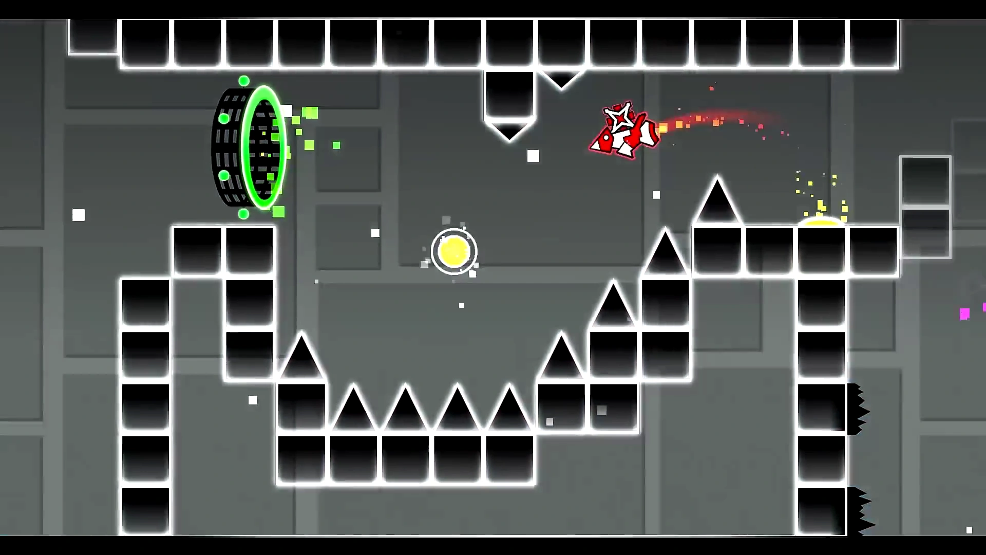 The Lightning Road gameplay screenshot showing a portal, orb, ship and spike corridor