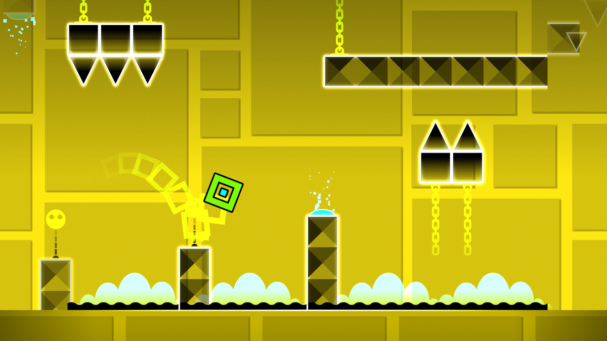 XStep gameplay screenshot with cube, platforms and spikes